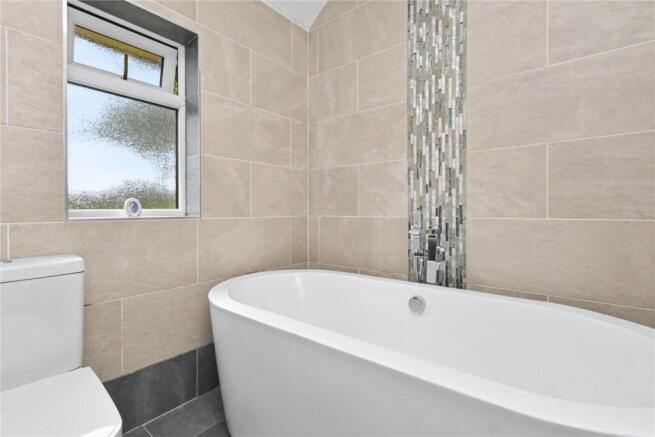 3 bed Terraced for sale Image 8
