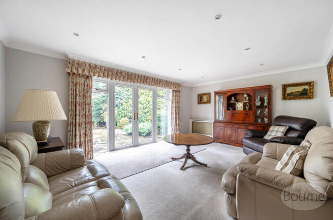 d74233fd-d586-412...