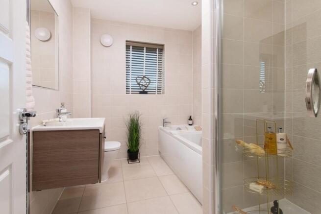 4 bed Detached for sale Image 10