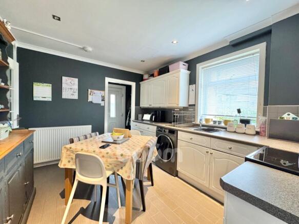Sloan Street, Catrine kitchen