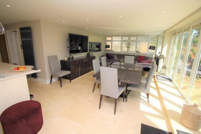 11 Sherwood Place (8).JPG