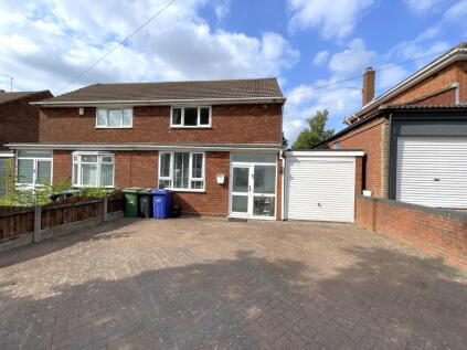 HALESOWEN, Huntingtree Road