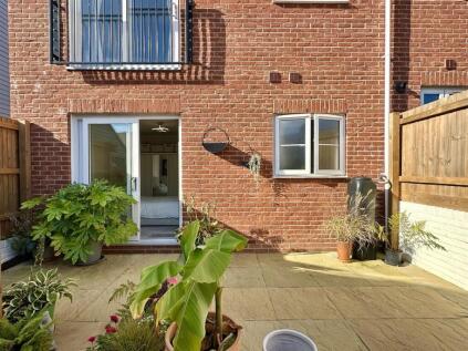 Preston Hall Close, Bexhill
