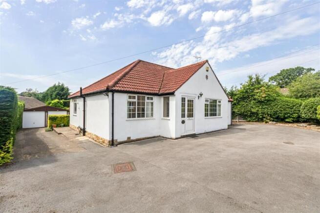 3 bed Detached Bungalow for sale Image 12
