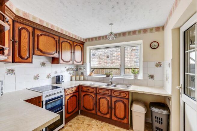 Newstead Terrace, Hucknall, NG15 photo 4