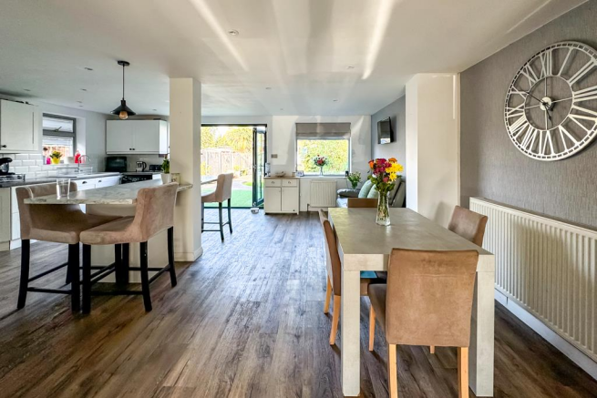 Kitchen/Family Room