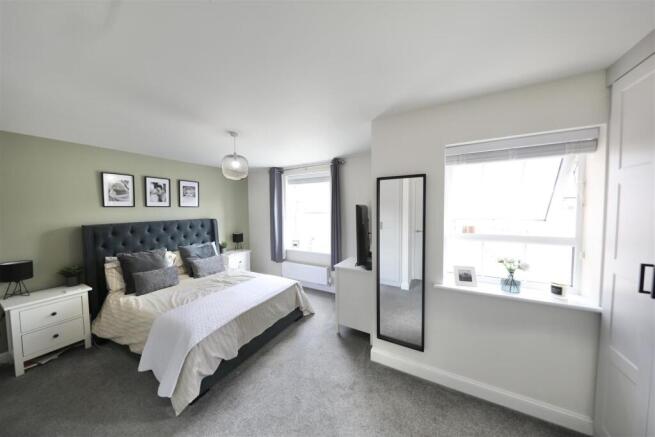 Broad Avenue, Hessle photo 4