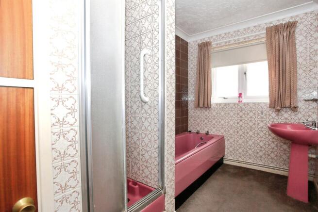 Second Cloakroom