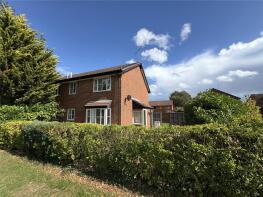 15, Wingfield Gardens, Frimley, Camberley GU16 9QD