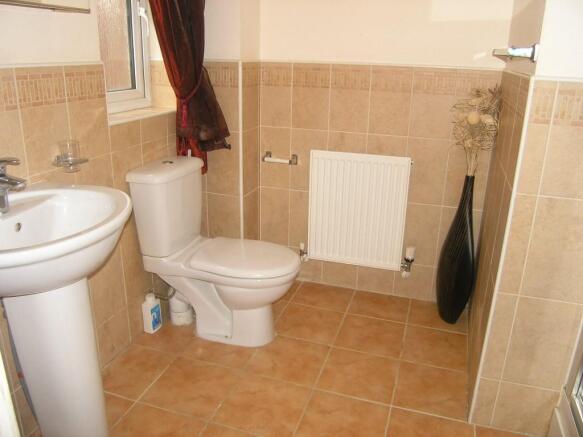 En-Suite 1