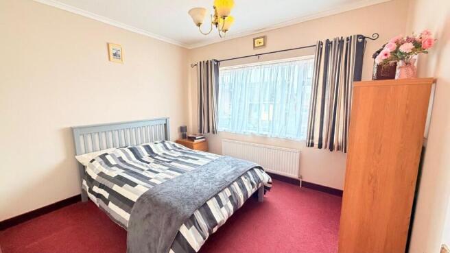 3 bed Semi-Detached Bungalow for sale Image 7