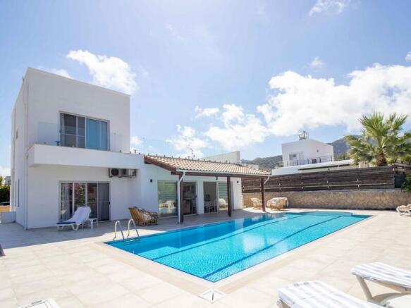 3 bedroom resale villa + 11m x 5m swimming pool + furnished + central heating + air cons + sea views Title deed in the owner?s name VAT paid Image 9999 2
