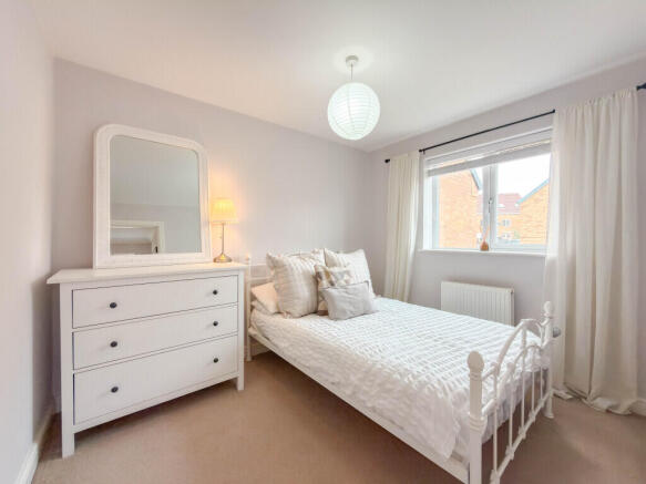 3 bed House for sale Image 11