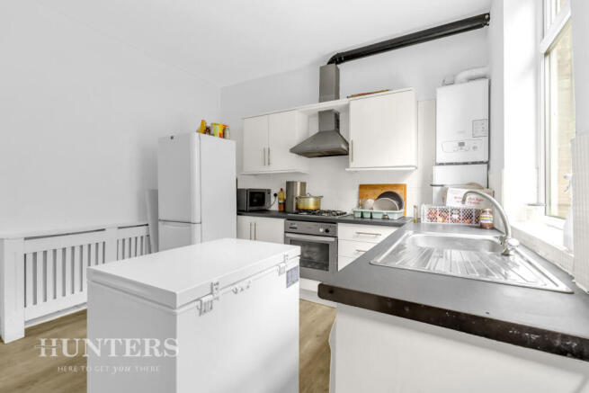 2 bed Terraced for sale Image 6