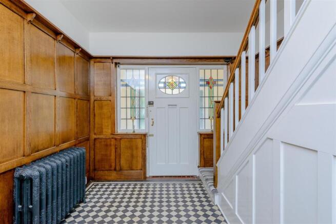 8364306-interior04.jpg