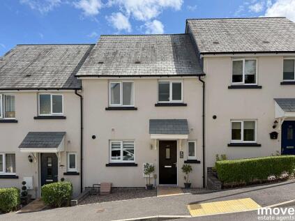 Horseshoe Drive, Newton Abbot, TQ12
