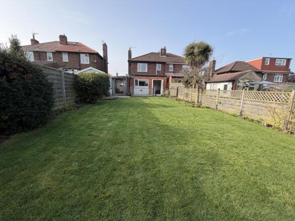 EweMove Harrogate Garden