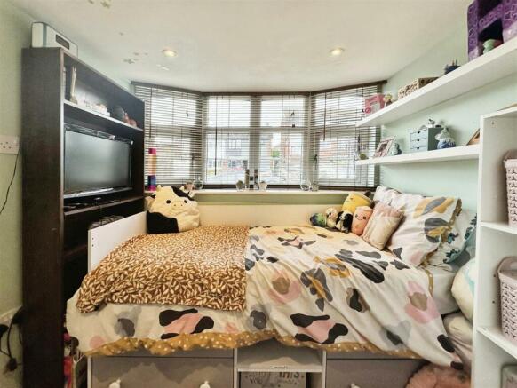 Ground Floor Bedroom/Reception Room