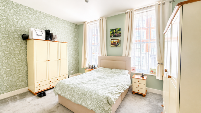 2 bed Flat for sale Image 12