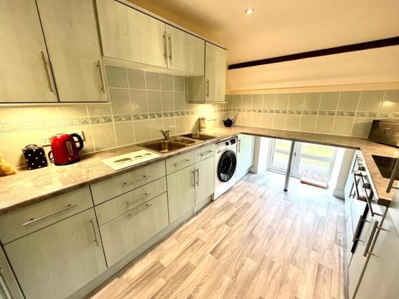 WhatsApp Image 2023-08-22 at 18.18.13 (5).jpeg