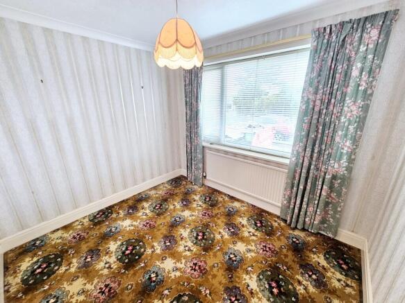 2 bed Semi-Detached Bungalow for sale Image 9