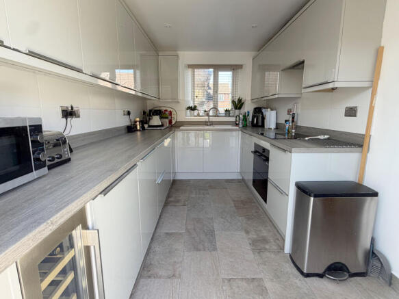 Kitchen2