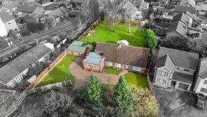 Martindale, Stripe Road, Rossington, Doncaster DN11 0EY