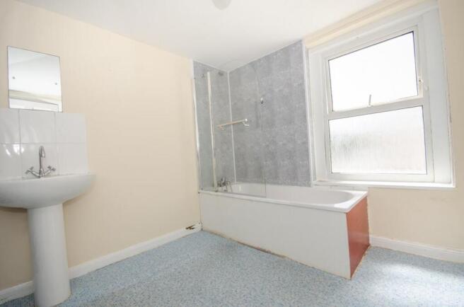 Bathroom.jpg