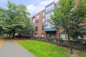 Flat 14, 21 Fulmar House, Brand Avenue, Uxbridge UB10 0FS