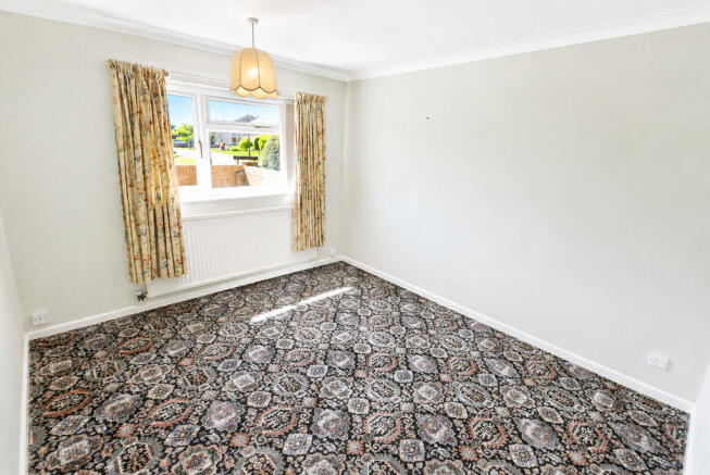 2 bed Detached Bungalow for sale Image 7