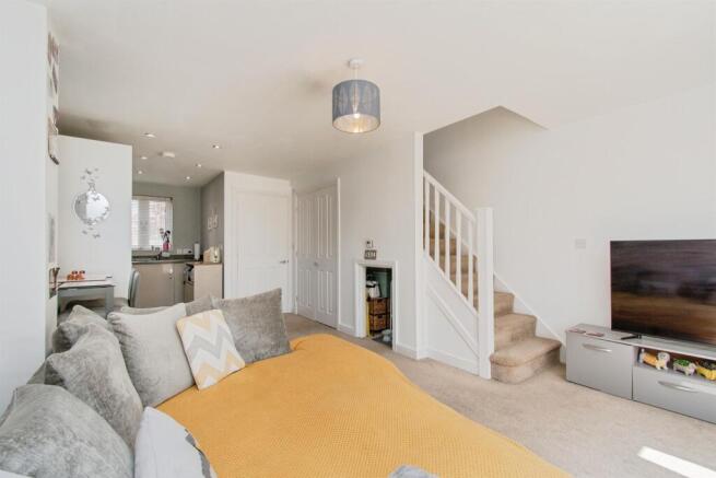 2 bed Semi-Detached for sale Image 7