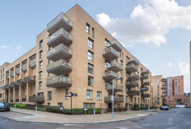 1388375-19-69383c...