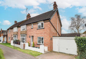 2, Salisbury Road, Harpenden AL5 5AY