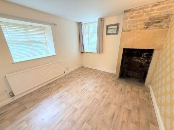 2 bed Detached for sale Image 8
