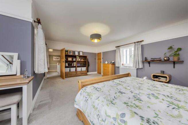 Main Bedroom