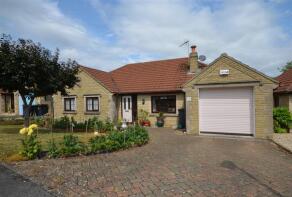 25, Hawthorn Avenue, Gillingham SP8 4ST