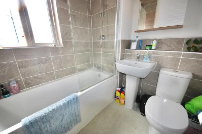 2 bed Semi-Detached for sale Image 10