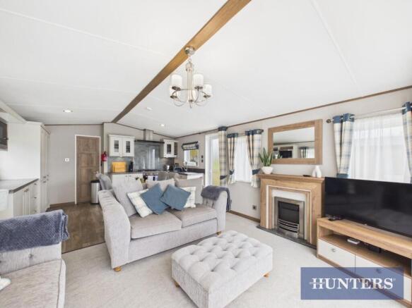 2 bed Park Home for sale Image 10