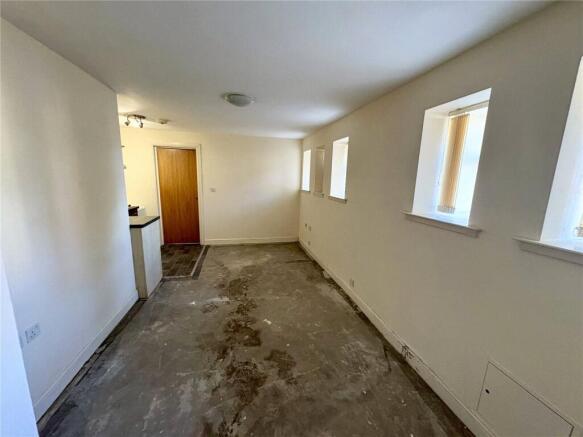1 bed Flat for sale Image 5