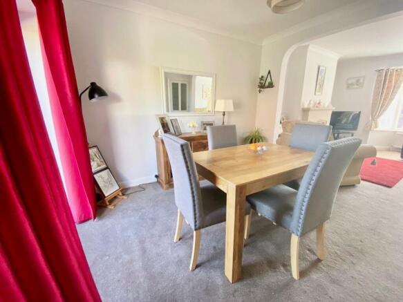 dining room.jpg