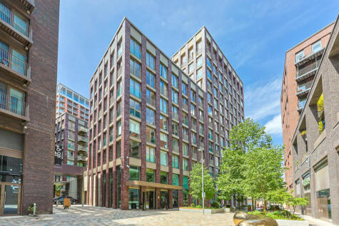 New Union Square, Vauxhall, SW11