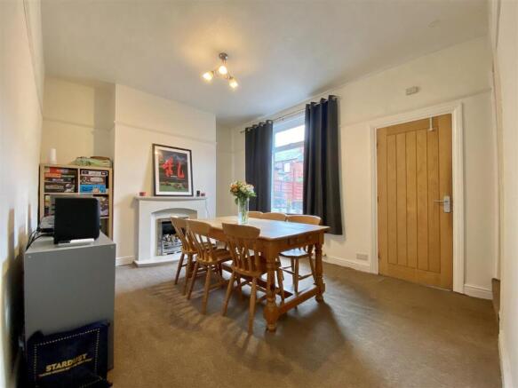 4 bed Terraced for sale Image 6
