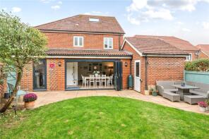 7, Morrish Grove, Kintbury, Hungerford RG17 9AD