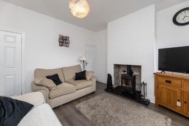 3 bed Terraced for sale Image 5