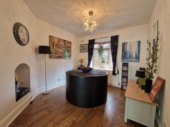 Sandy Lane, Rugeley, WS15 2LF photo 5