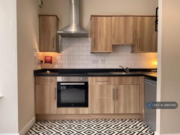 1 bed Flat to rent Image 8