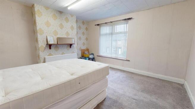 4 bed Terraced for sale Image 5