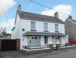 Woodfield House, Carmarthen Road, Kilgetty SA68 0UJ