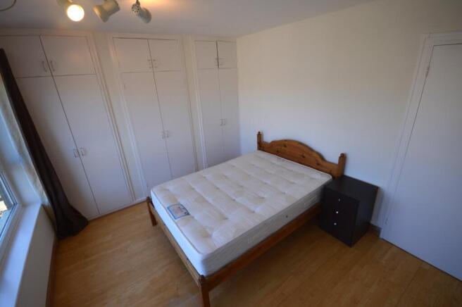 1 bed House to rent Image 6