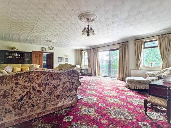 3 bed Detached Bungalow for sale Image 7